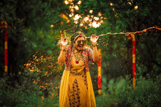 Indian-Women-Wear-Yellow-flower-sheeshpool-necklace-bangles-earrings-in--haldi-function-spora-weddings