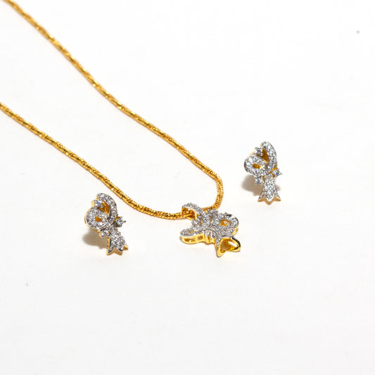 Bindhani-Beautiful-American-Diamond-Small-Pendant-Studs-Set-With-Chain