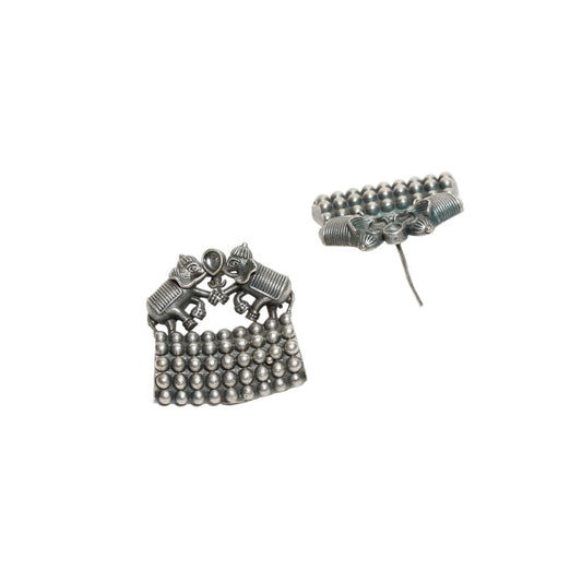 Bindhani-Kundan-Elephant-Shaped-Oxidised-Earring