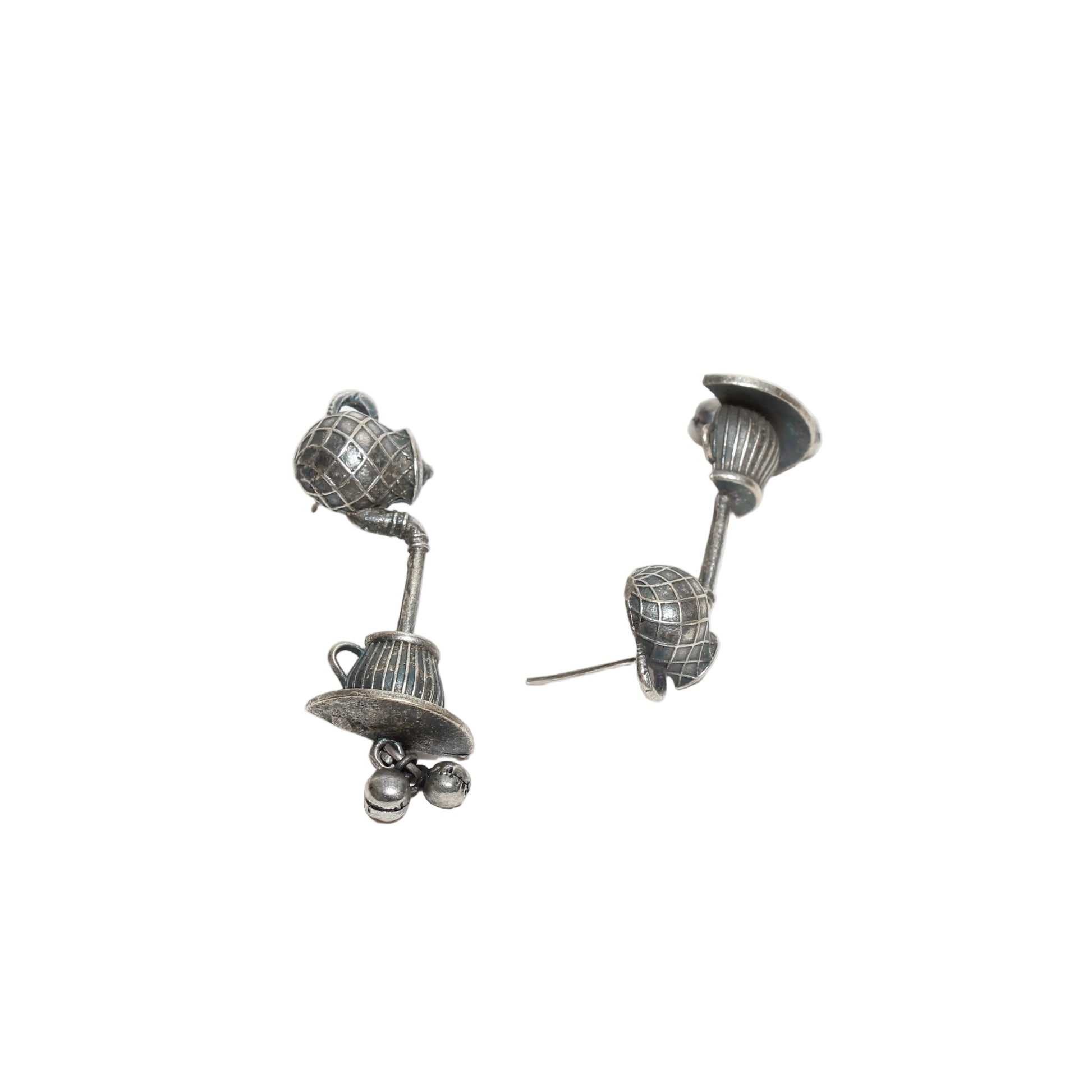 Bindhani-Oxidized-Brass-Silver-Trending-Latest-Stylish-Boho-Chai-Ketli-Stud