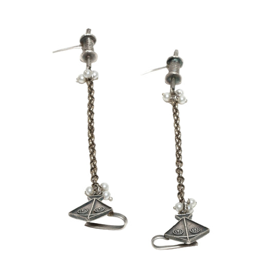 Bindhani-Oxidized-Silver-Chain-Ear-Cuff-Earrings