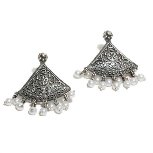 Bindhani-Oxidized-White-Beads-Silver-Dangle-Earrings