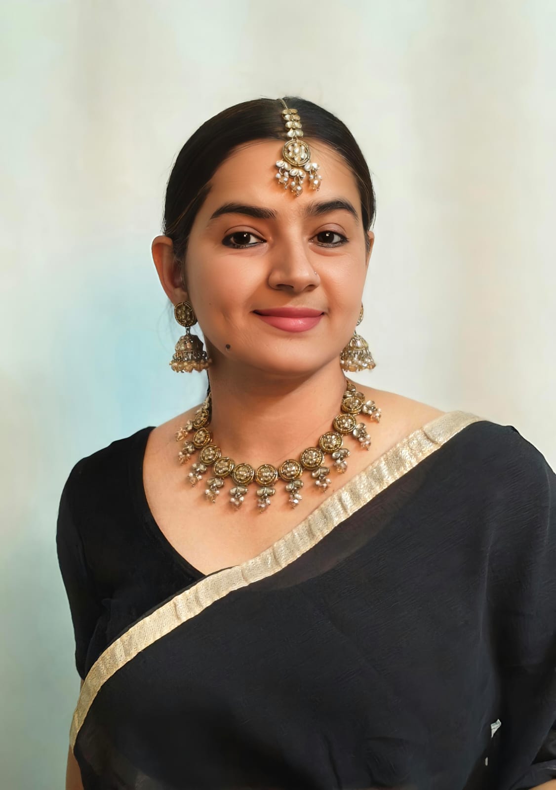 Bindhani mehndi-plated LCT stone choker set showcased on model – ethnic jewelry for weddings and special occasions