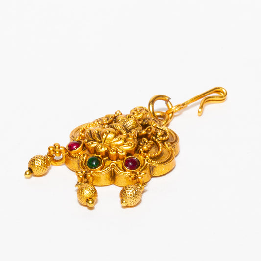 bindhani-gold-plated-maroon-red-green-stone-golden-drop-mangtikka-women-teenage-girls