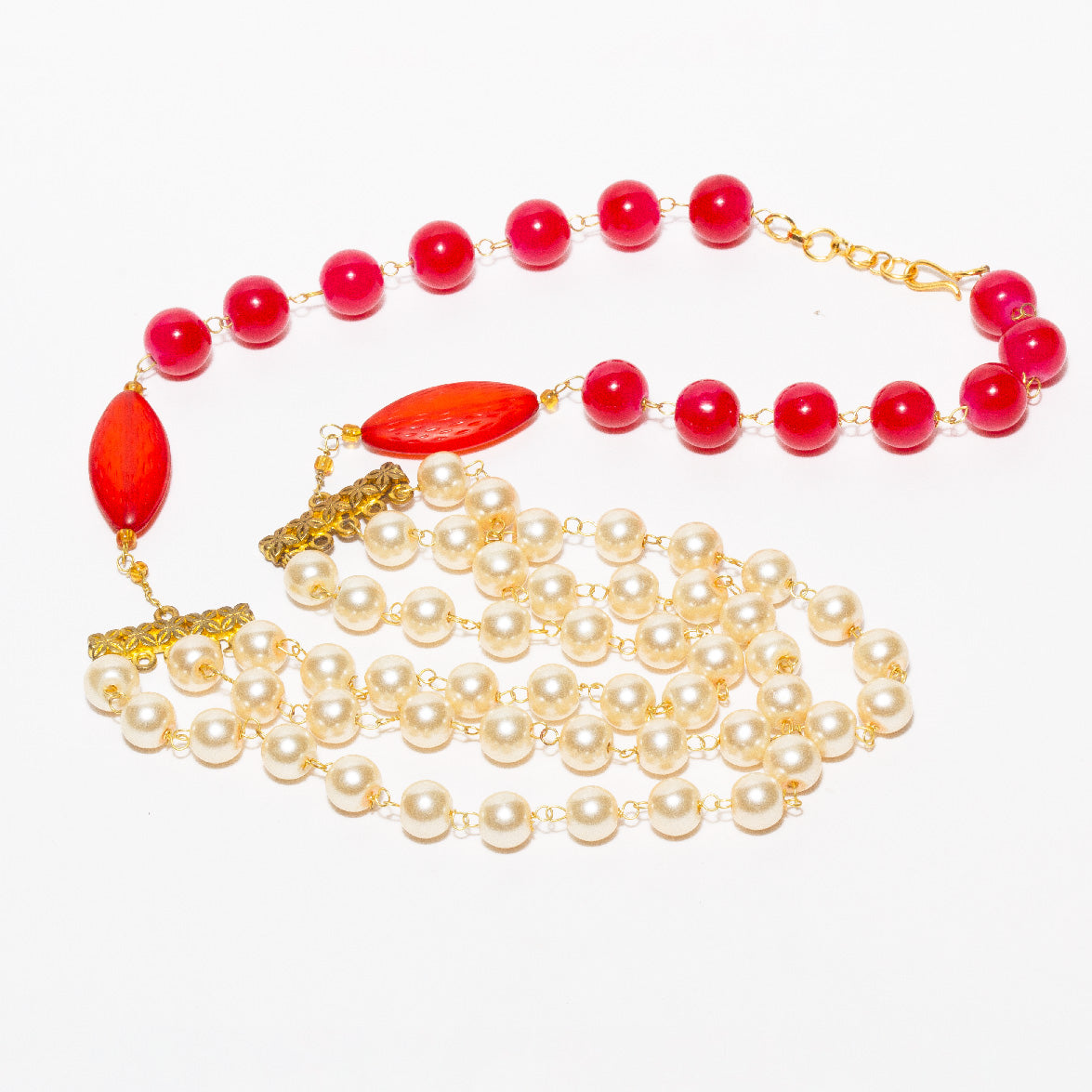 bindhani-gold-plated-red-white-color-pearl-mala-artifical-necklace-earring-for-women-girls