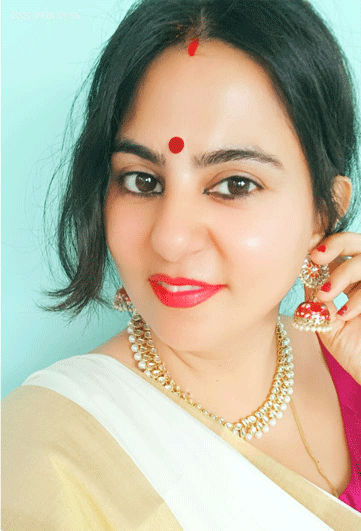 roli malhotra in bindhani meenakari jhumka