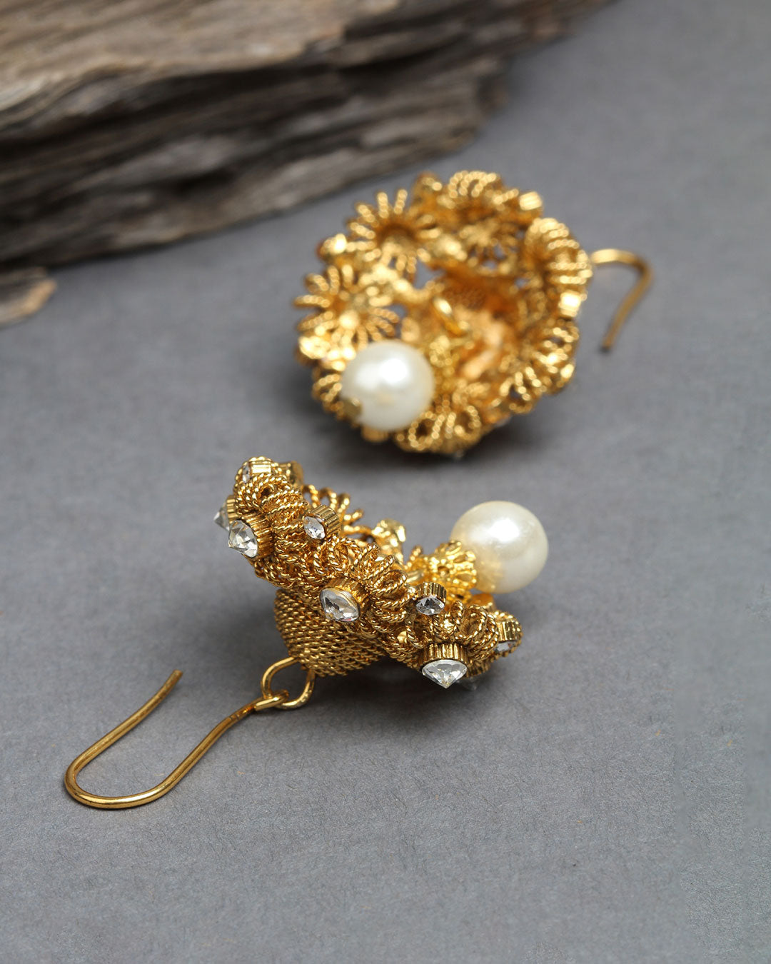 Kan Ka Jhumka With Pearl Drop