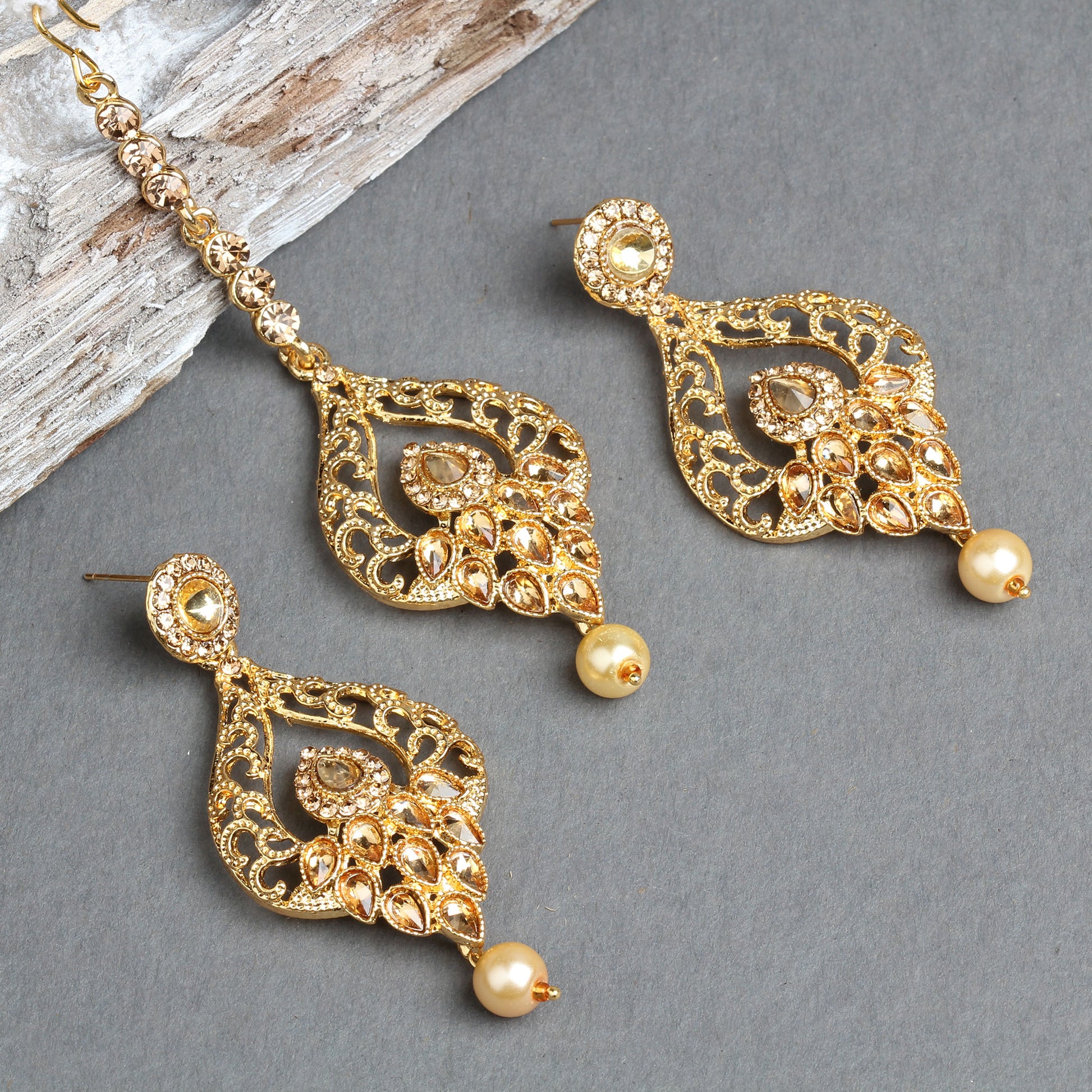 Bindhani Golden Stone Bridal Earring Tikka Set