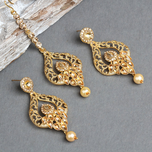 Bindhani Golden Stone Bridal Earring Tikka Set