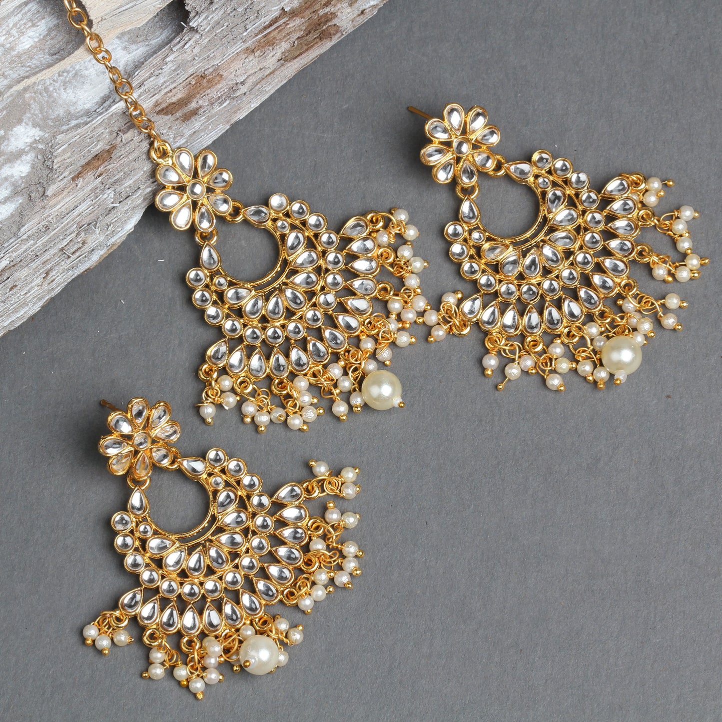 Punjabi Earrings with Maang Tikka